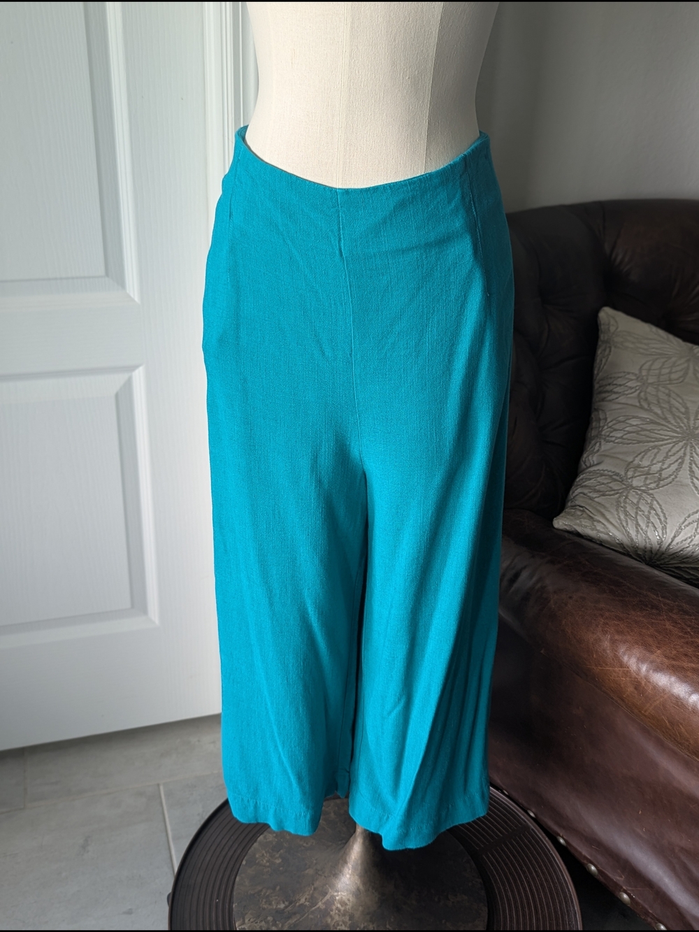 Teal Wide-Leg Women's Cropped Pants